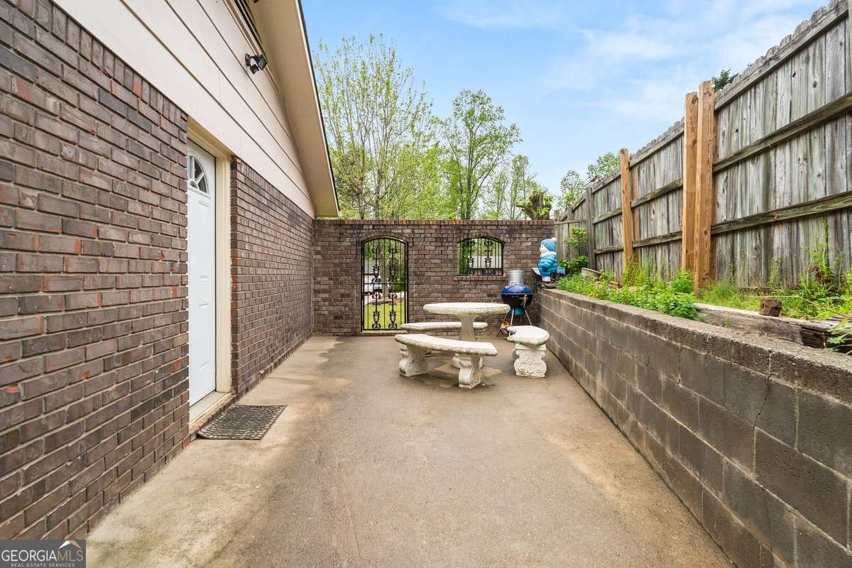 1869 Beechwood Boulevard Gainesville - Photo 12