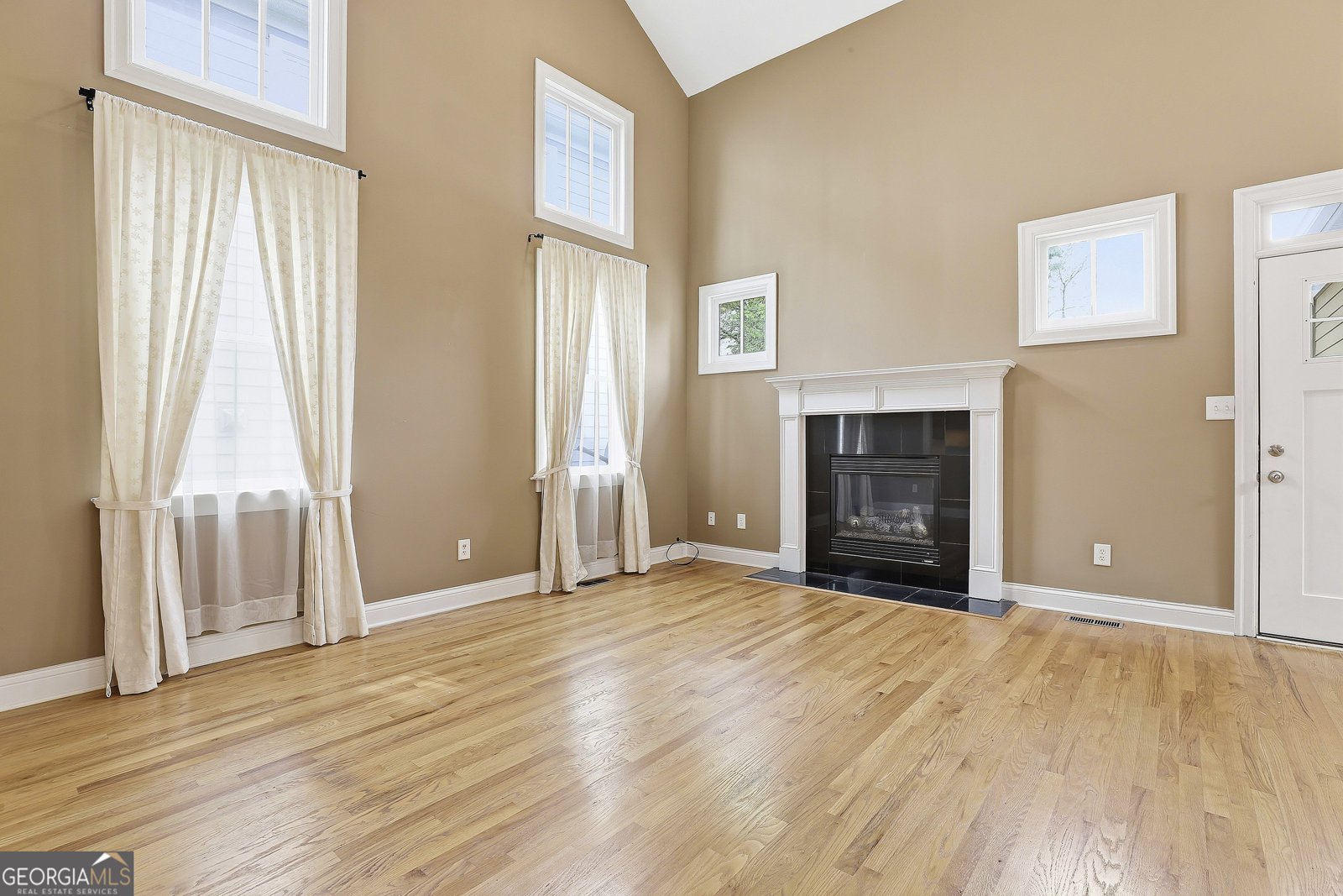 905 Custer St Hapeville - Photo 11