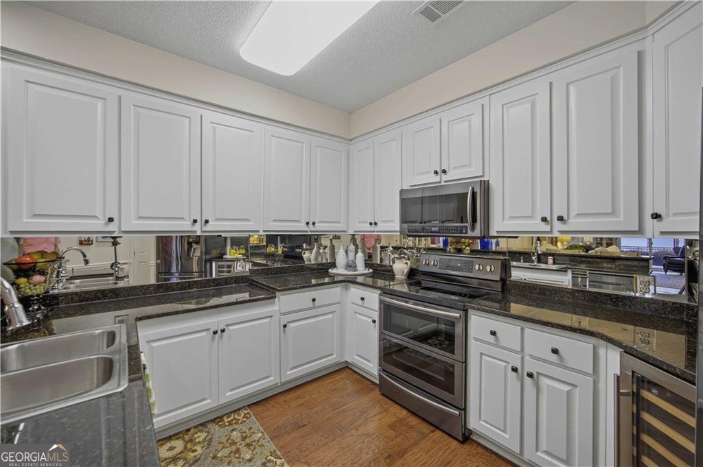 111 LEE ROAD 802 VALLEY - Photo 13