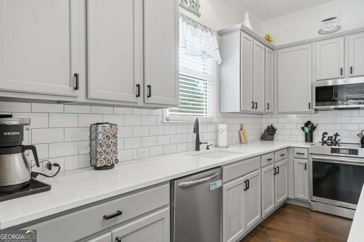 151 Newcastle Walk Woodstock - Photo 19