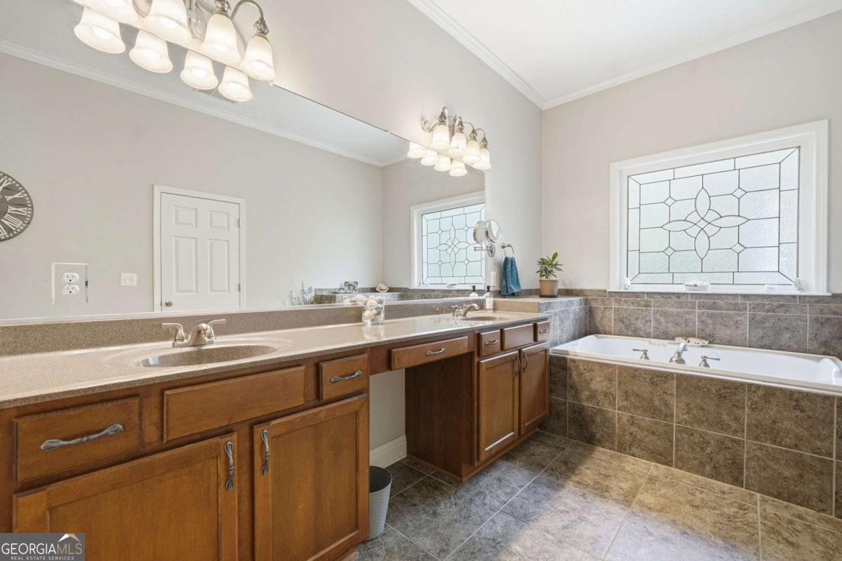 151 Newcastle Walk Woodstock - Photo 32