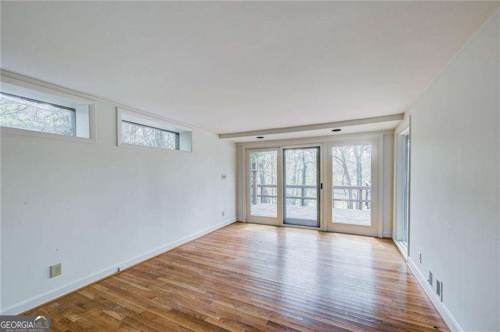 378 Hillside Drive Atlanta - Photo 8