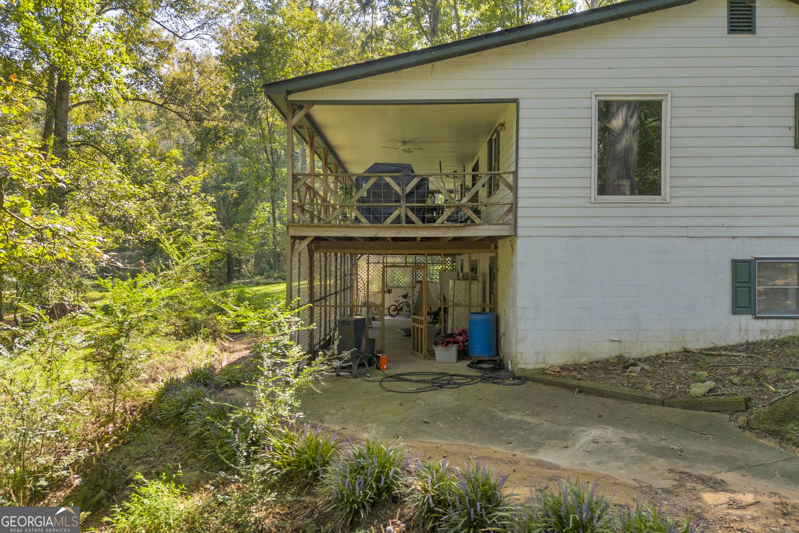 197 Joan Smith Road Hull - Photo 57