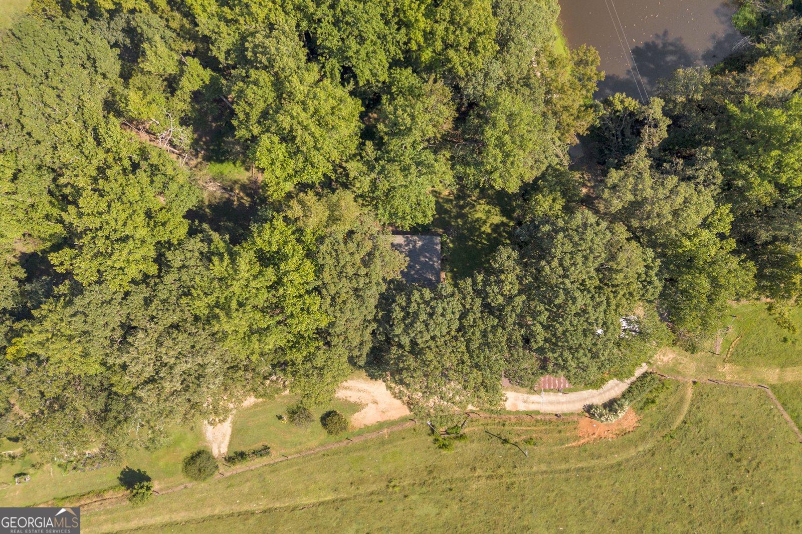 197 Joan Smith Road Hull - Photo 78