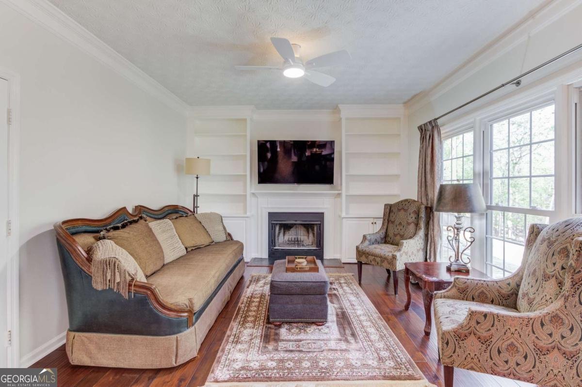 6530 Maid Marion Close Alpharetta - Photo 11