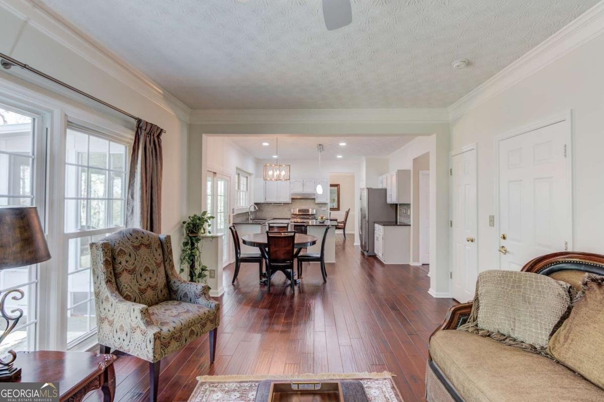 6530 Maid Marion Close Alpharetta - Photo 12