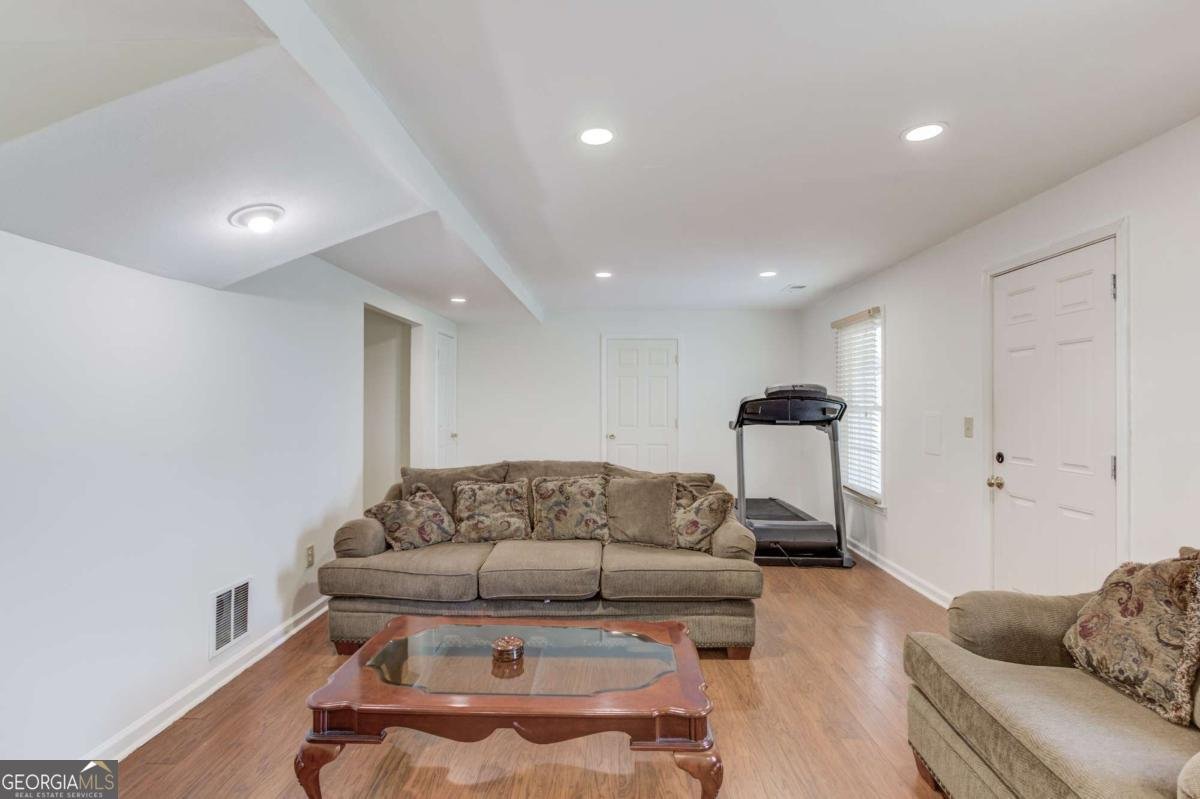 6530 Maid Marion Close Alpharetta - Photo 35