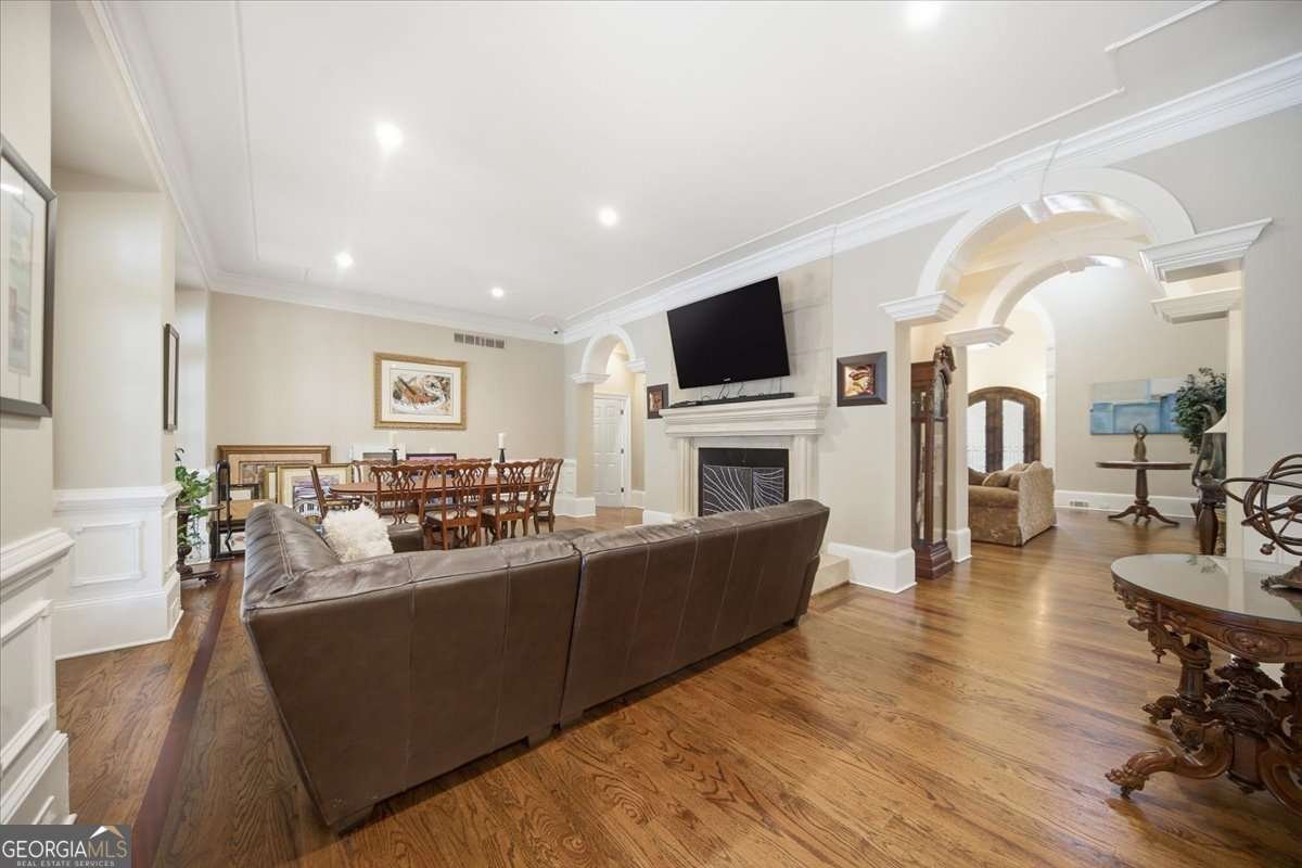 890 Marseilles Drive Sandy Springs - Photo 24