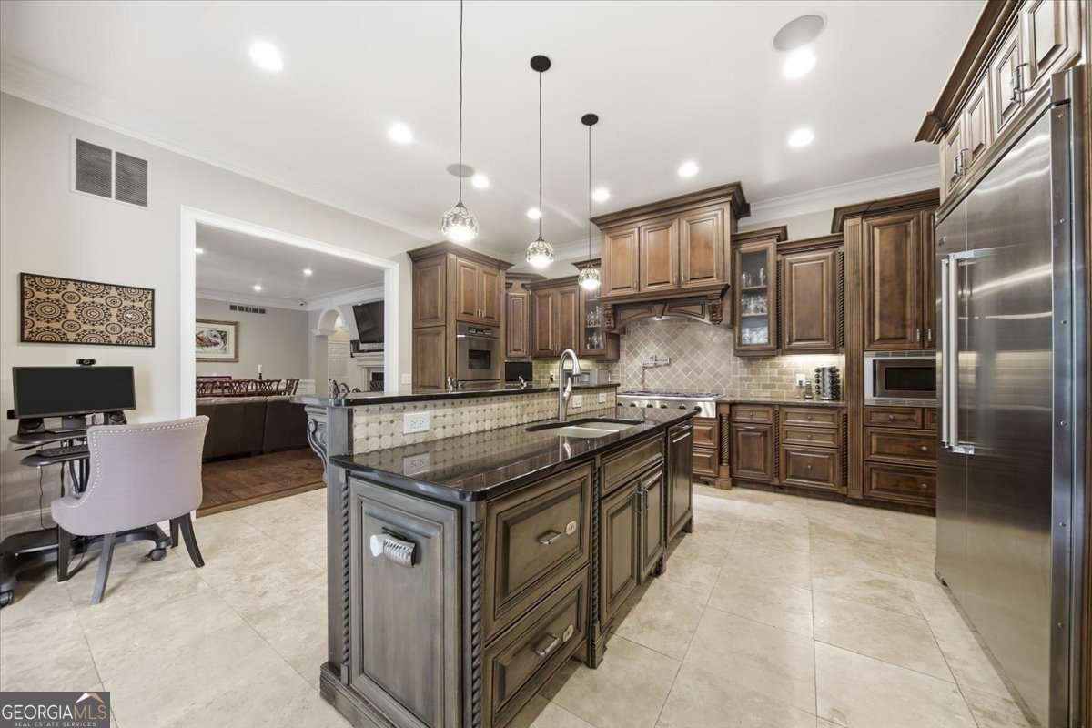 890 Marseilles Drive Sandy Springs - Photo 26