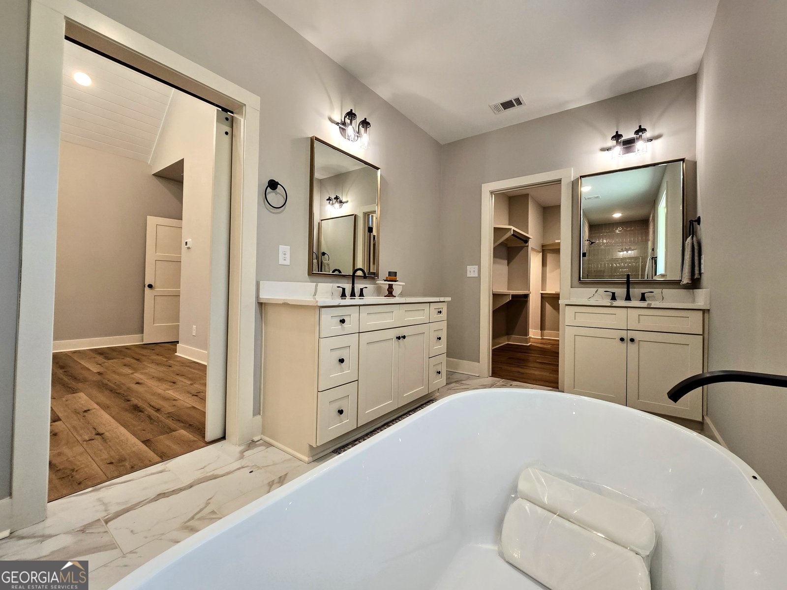 136 Rainey Road Temple - Photo 38