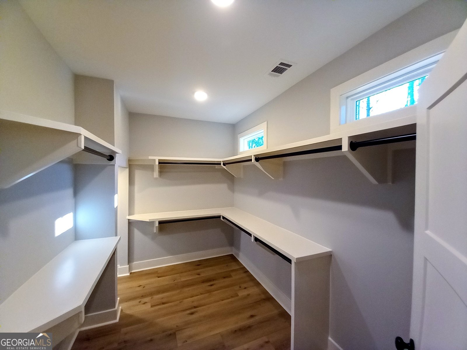 136 Rainey Road Temple - Photo 40