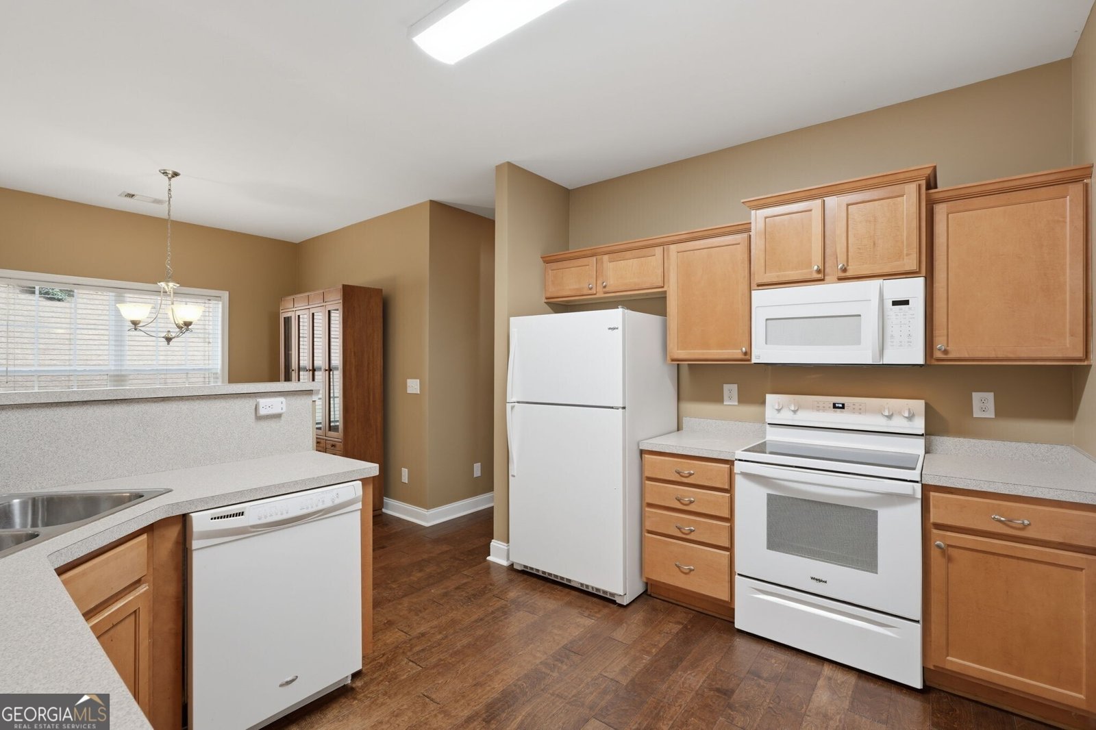 8250 Mossybrook Lane Douglasville - Photo 10