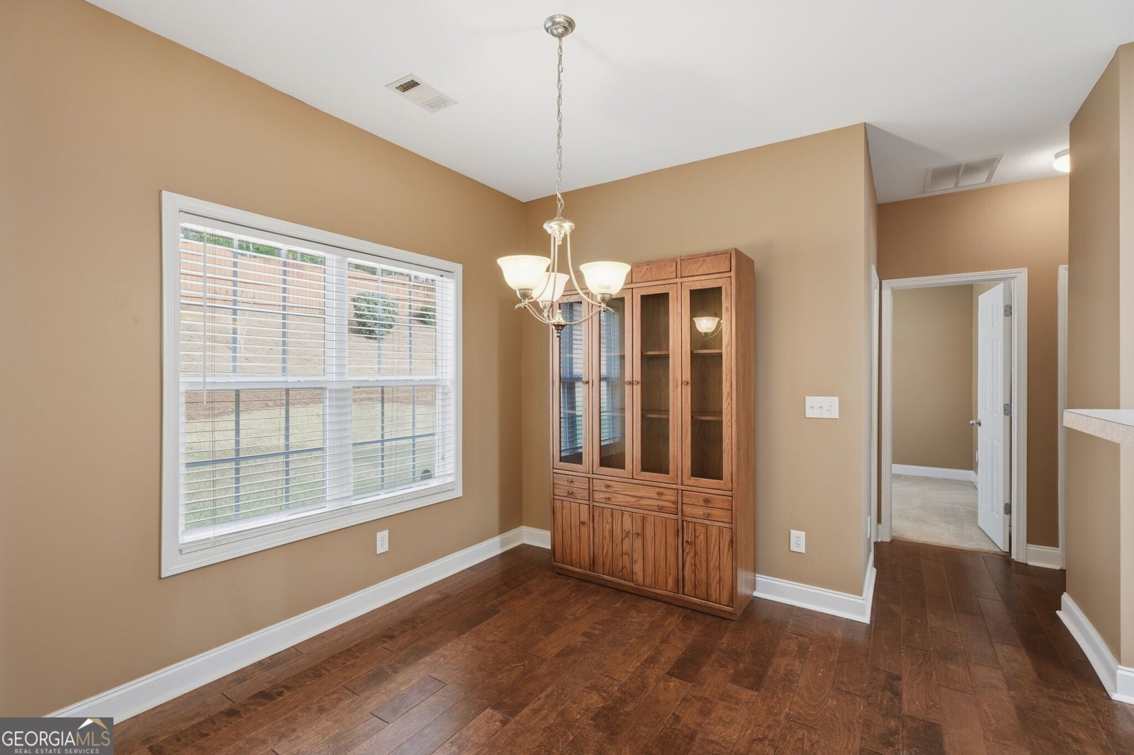 8250 Mossybrook Lane Douglasville - Photo 11