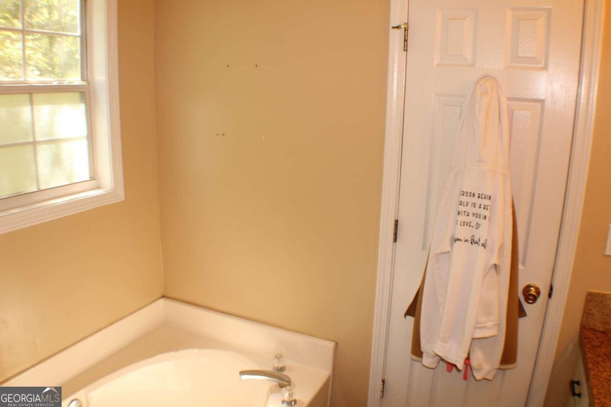 158 Elk Grove Drive Auburn - Photo 17