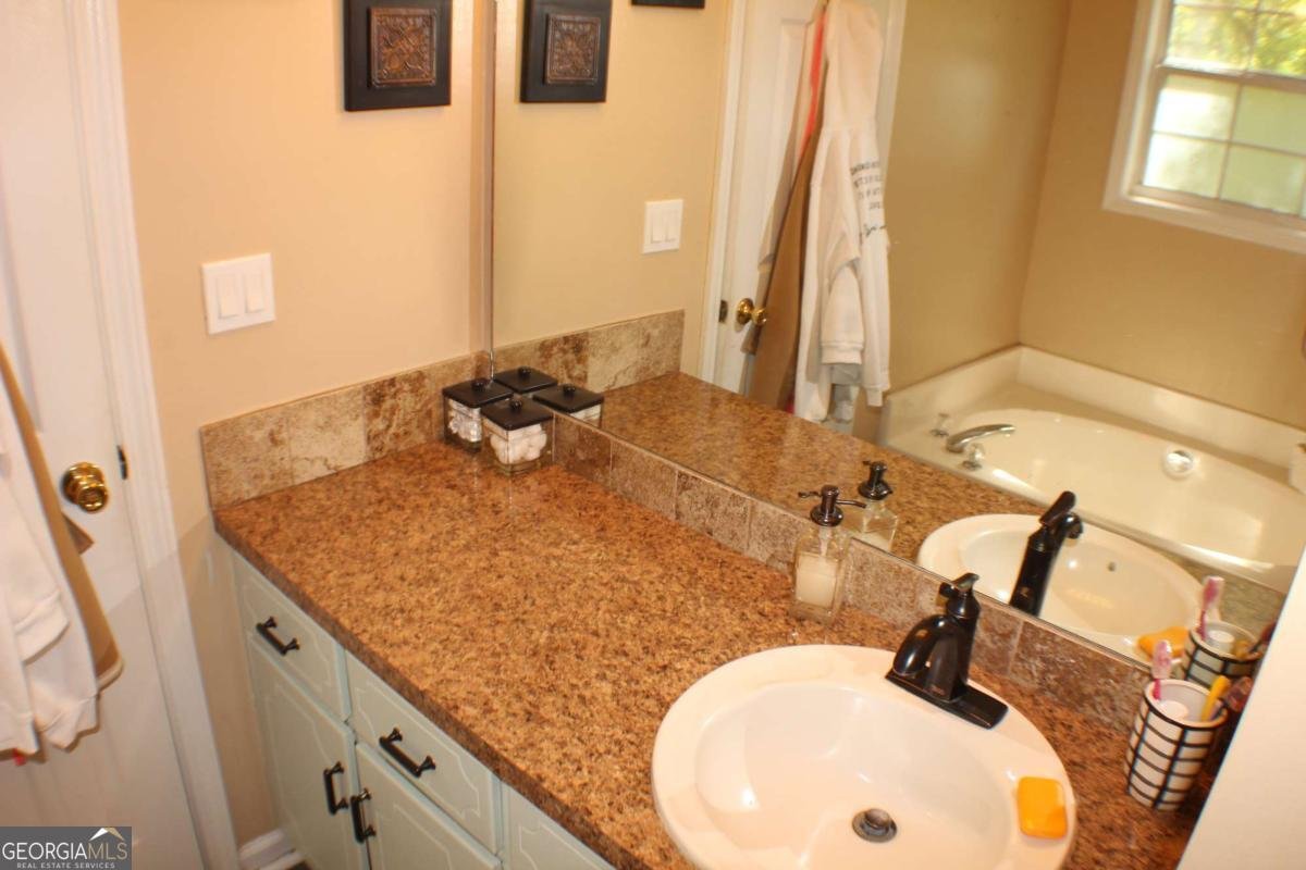 158 Elk Grove Drive Auburn - Photo 18