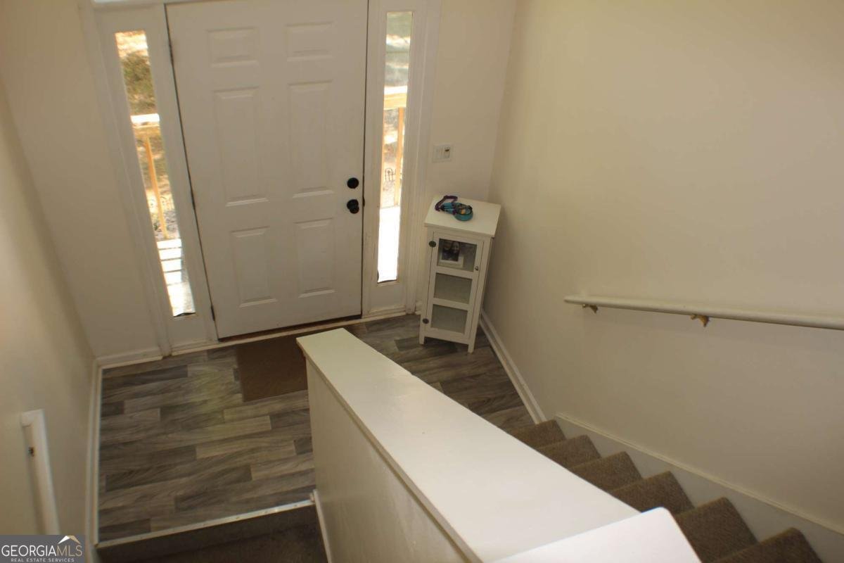 158 Elk Grove Drive Auburn - Photo 6