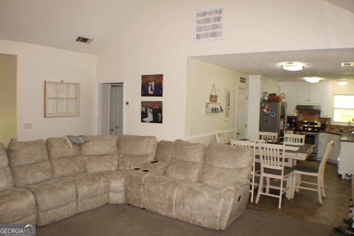 158 Elk Grove Drive Auburn - Photo 8