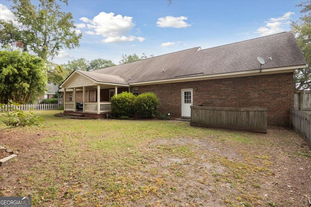 330 Central Avenue Guyton - Photo 8