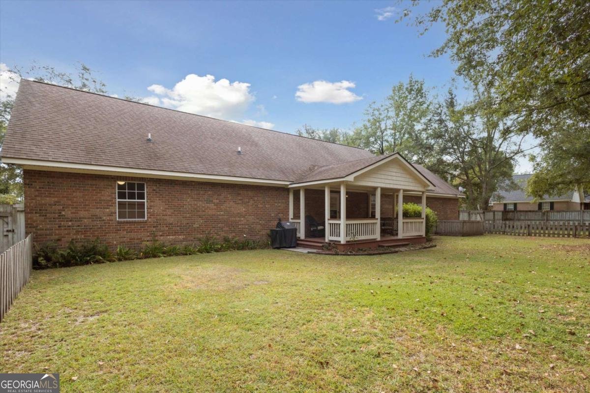 330 Central Avenue Guyton - Photo 9