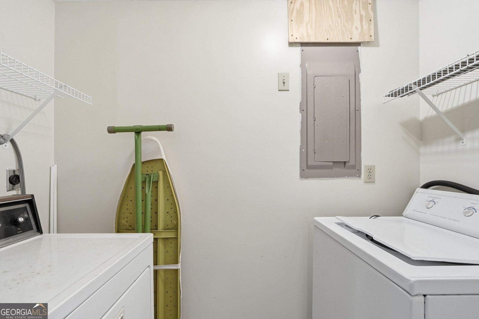 2083 wood lake Lane young harris - Photo 32