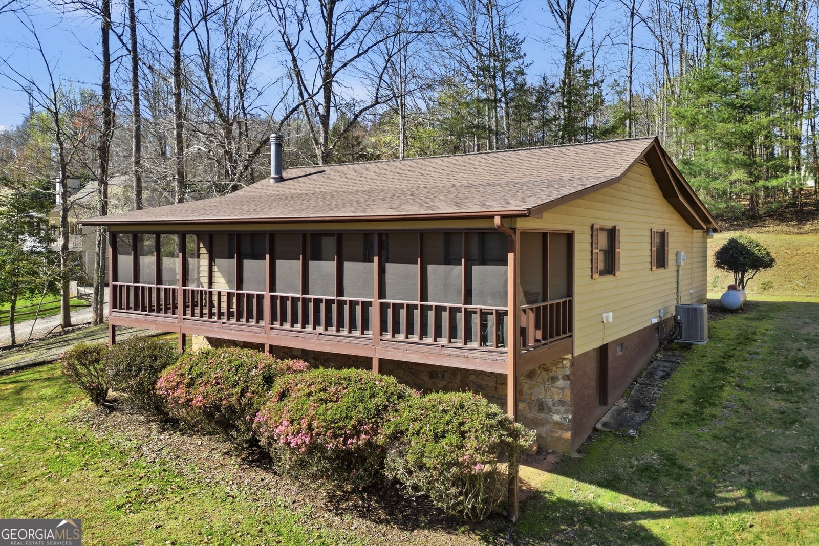 2083 wood lake Lane young harris - Photo 8