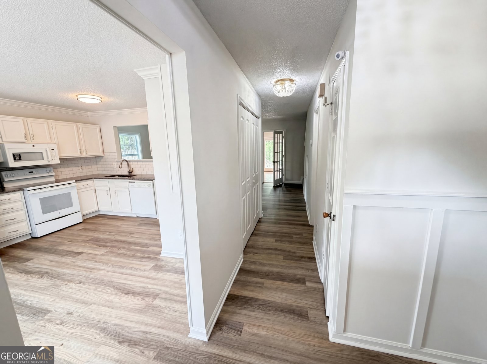 5073 Farm Valley Drive Woodstock - Photo 8