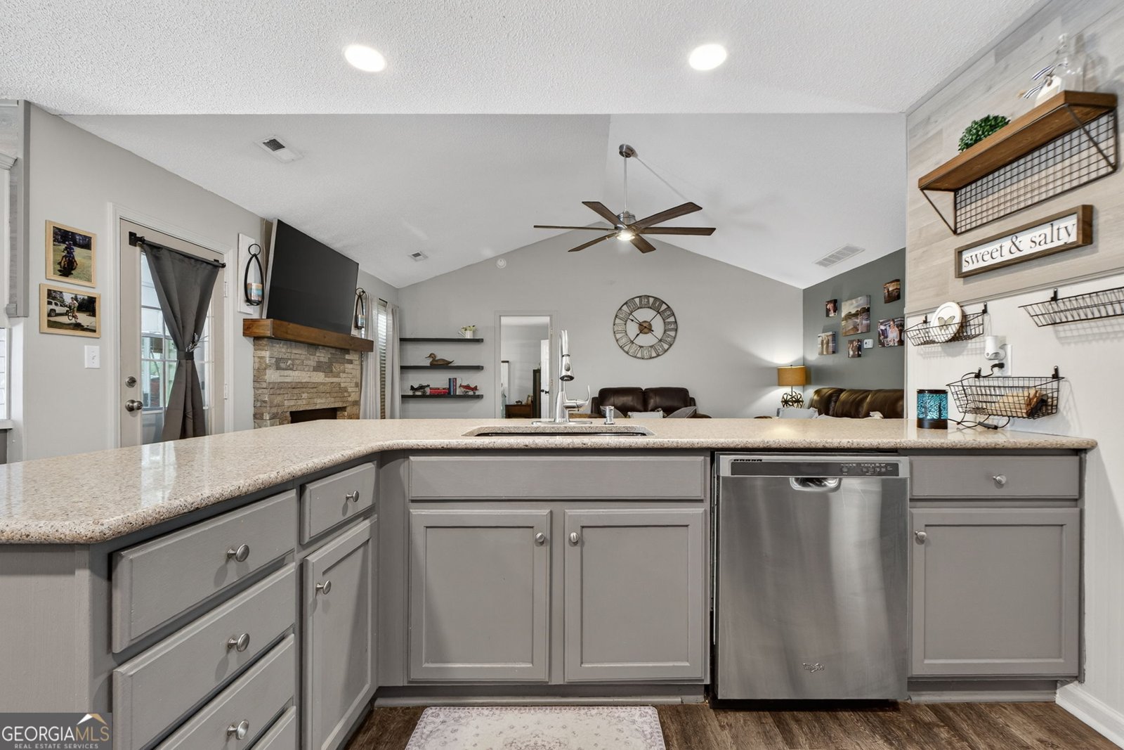 417 Stuarts Lane Locust Grove - Photo 10