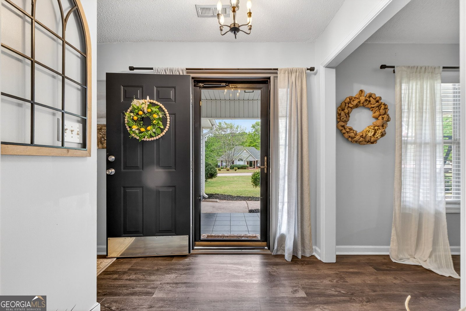 417 Stuarts Lane Locust Grove - Photo 18