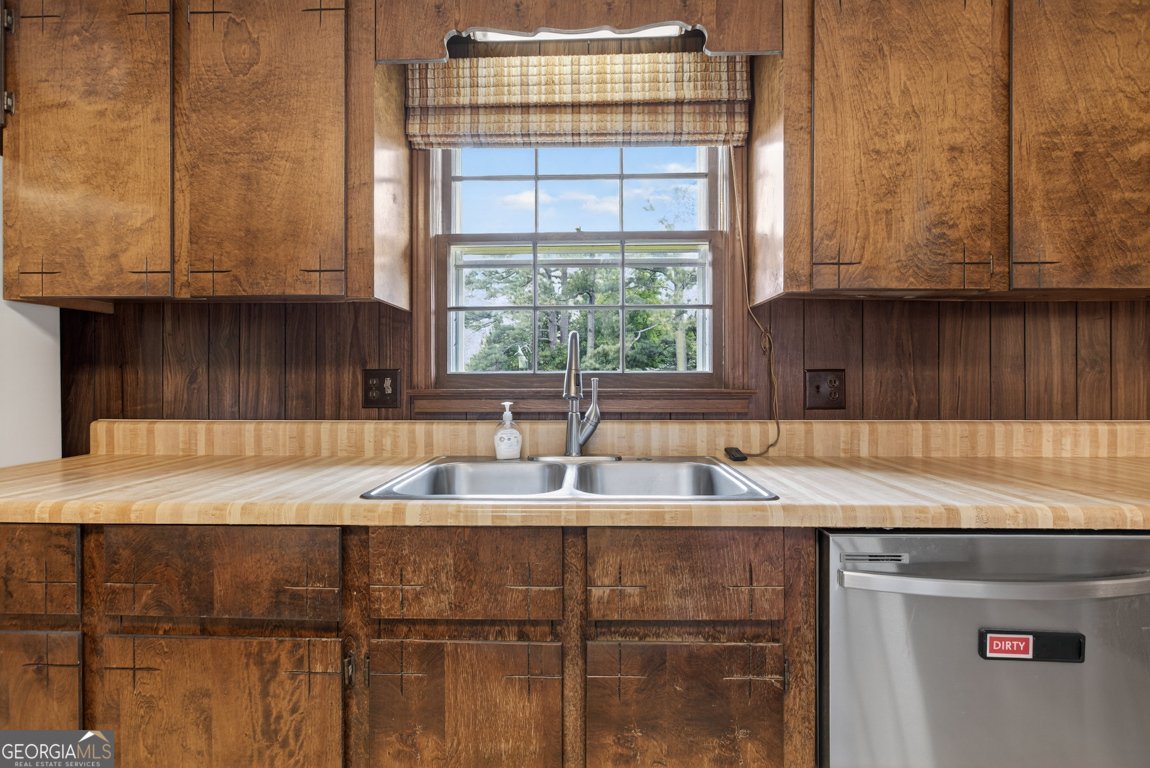 3369 Sandy Circle Macon - Photo 17