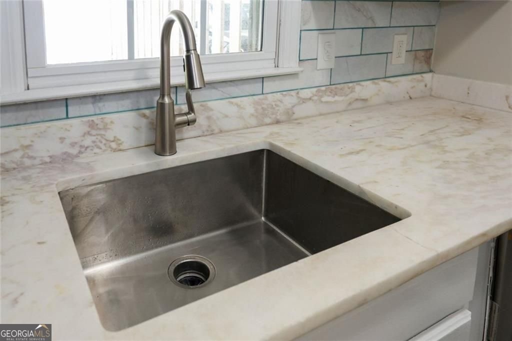 1018 Old Holcomb Bridge Road Roswell - Photo 13