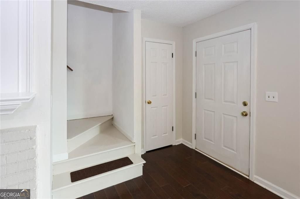 1018 Old Holcomb Bridge Road Roswell - Photo 16