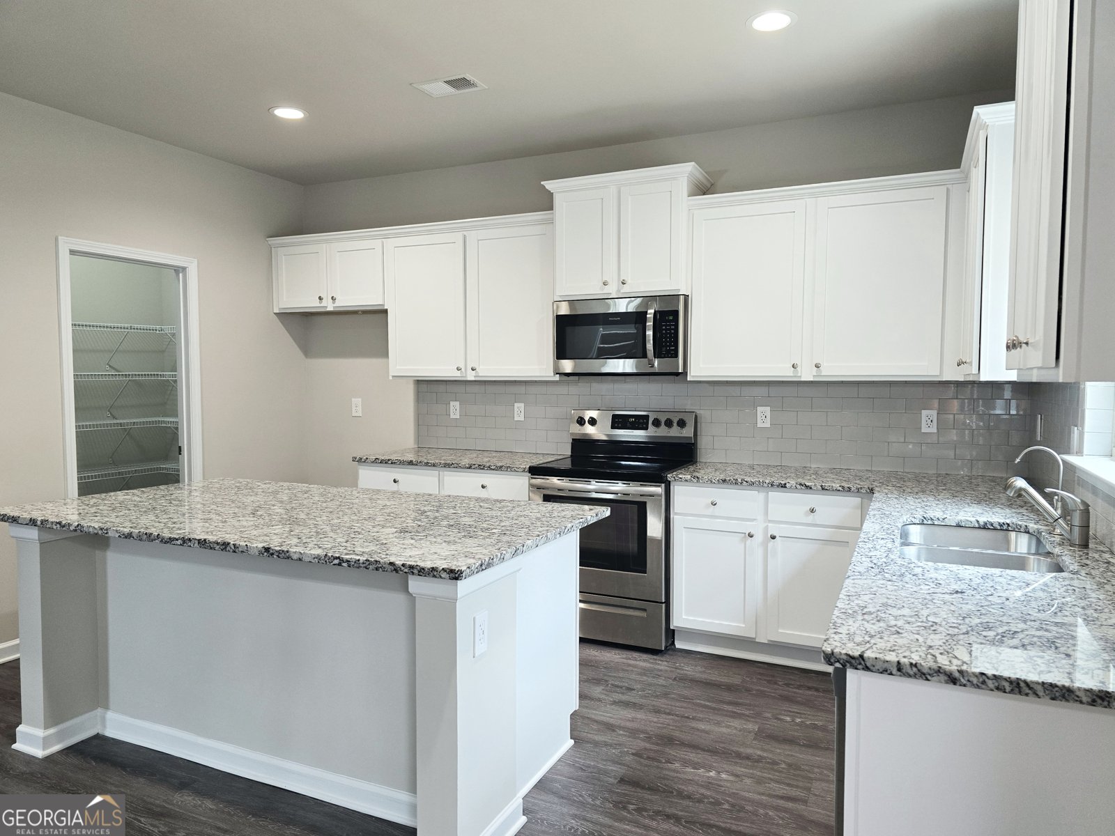 112 Tuxedo Road Ellenwood - Photo 9