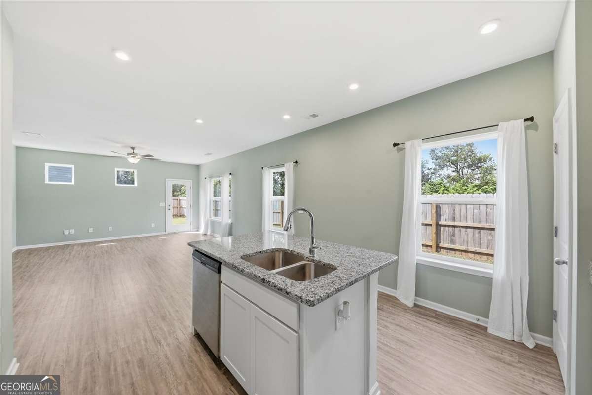 594 Summerfield Lane Cartersville - Photo 12