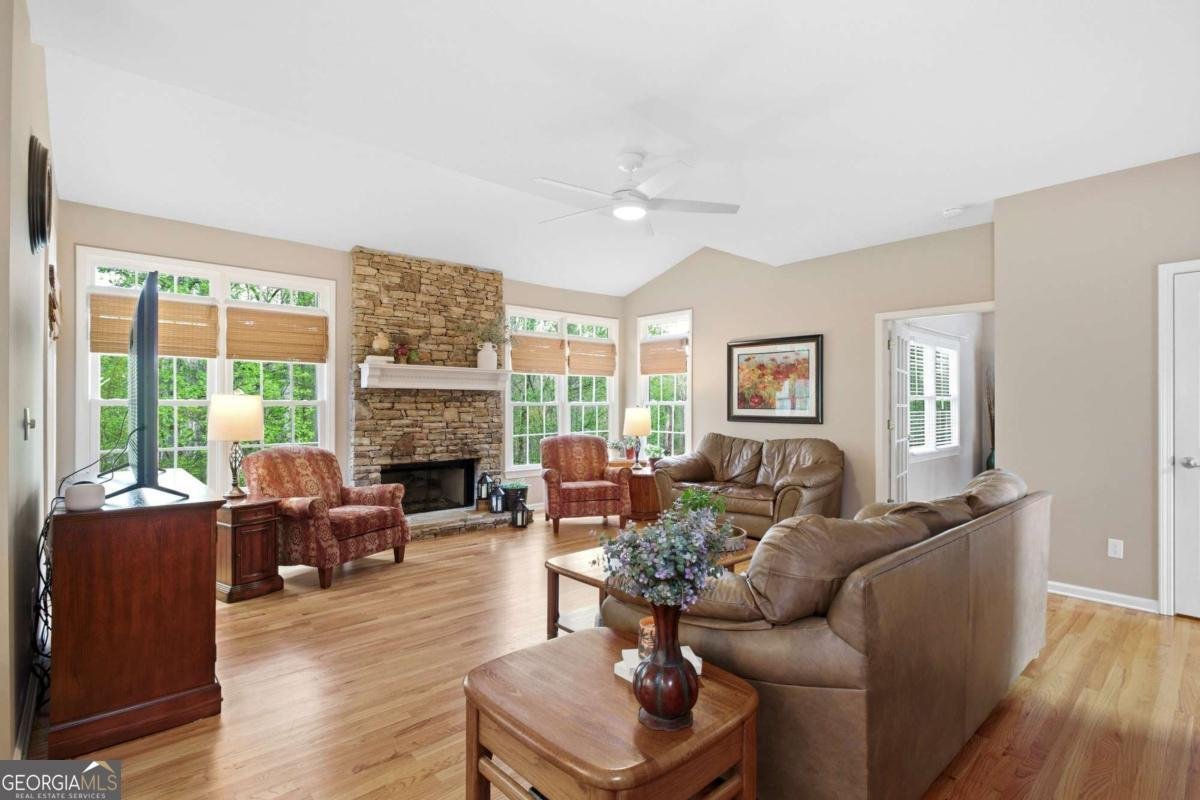 620 Summer Breeze Terrace Alpharetta - Photo 9