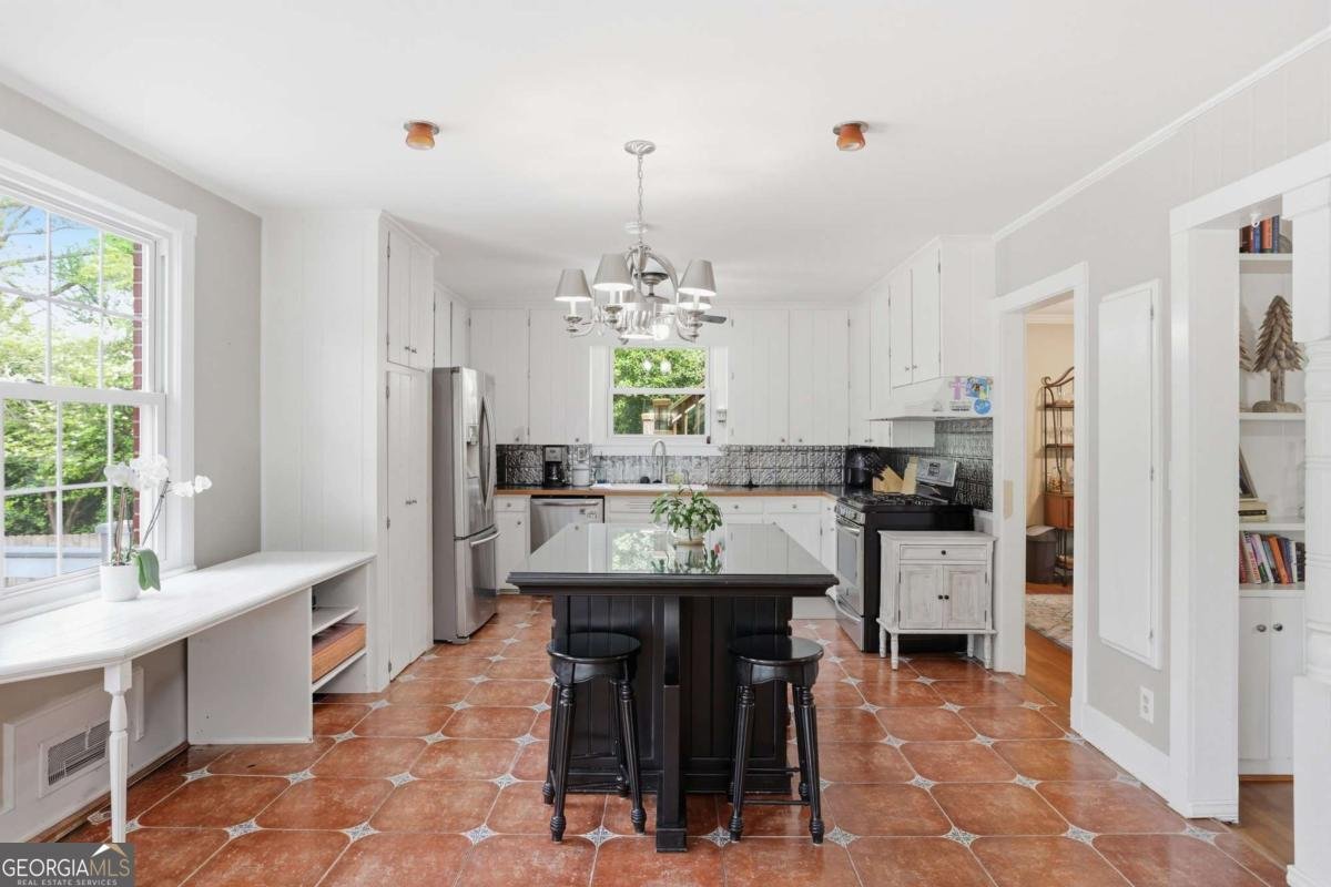 665 Iroquois Drive Marietta - Photo 6