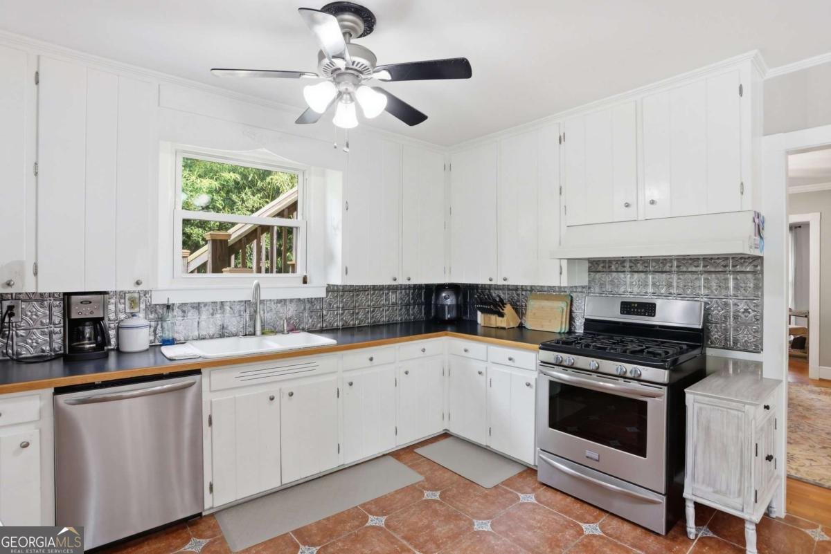 665 Iroquois Drive Marietta - Photo 8