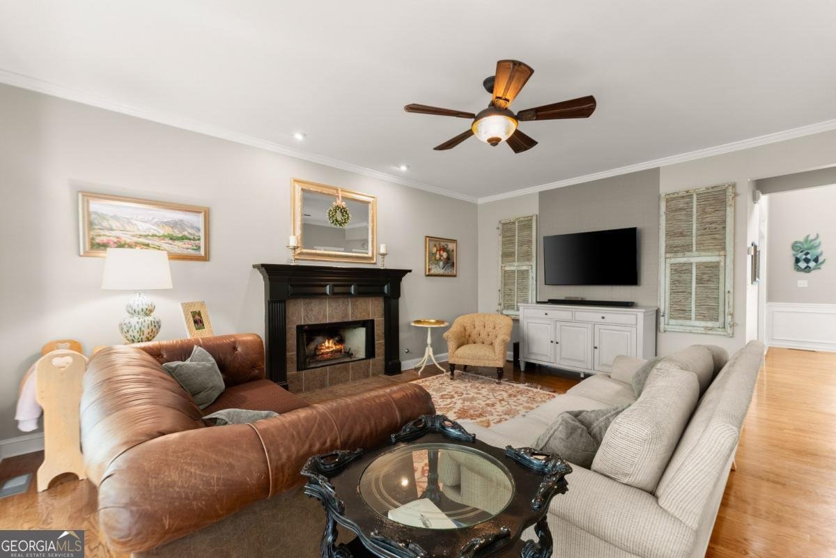 1045 Coleridge Way Suwanee - Photo 11