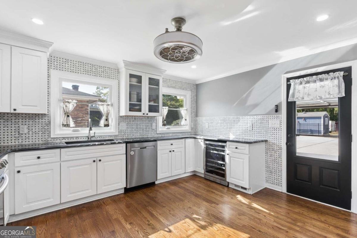 2410 Henderson Road Tucker - Photo 16