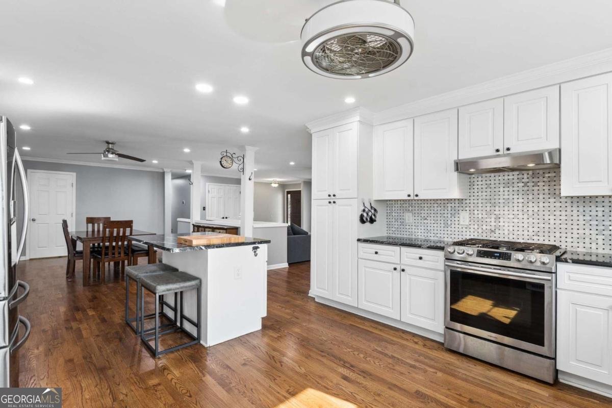 2410 Henderson Road Tucker - Photo 17