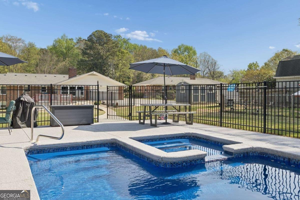 2410 Henderson Road Tucker - Photo 46