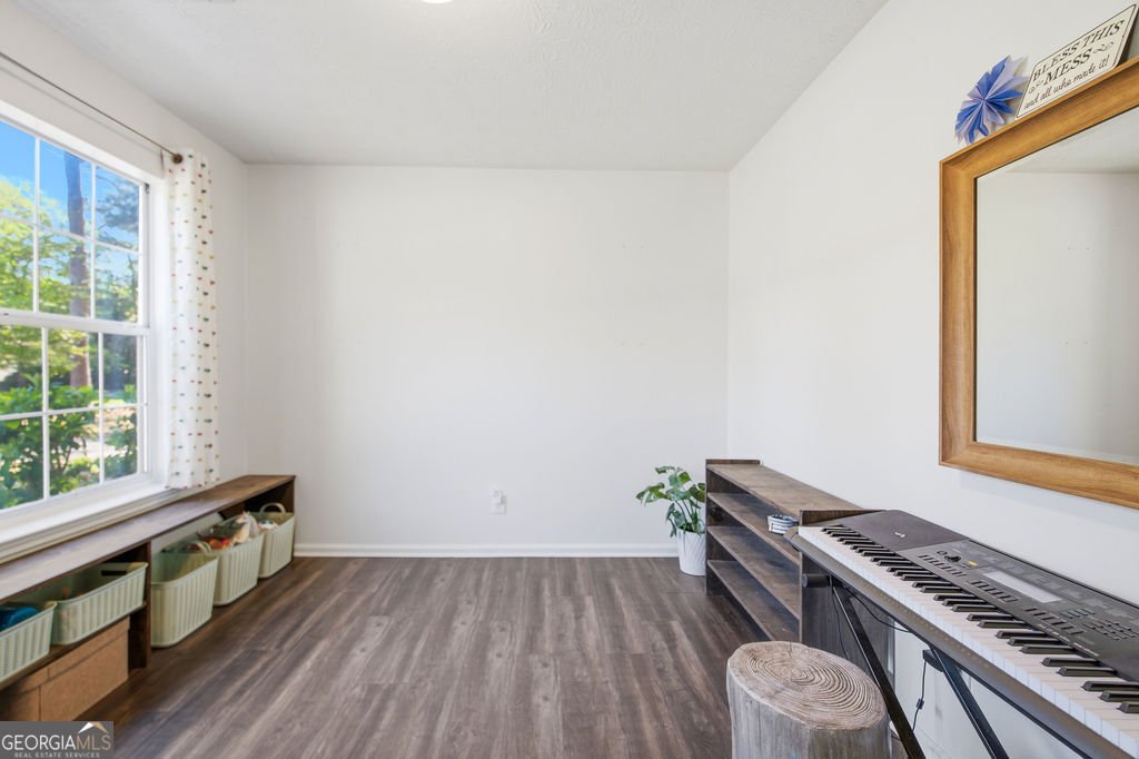 57 Biltmore Circle Sharpsburg - Photo 6