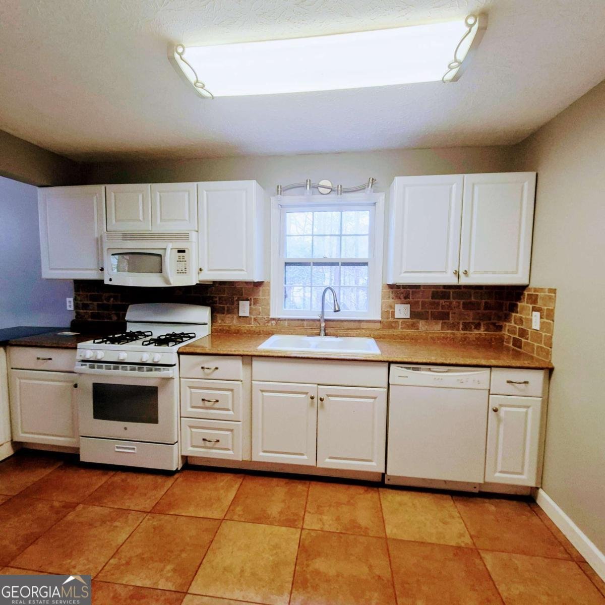 4082 Yeager Road Douglasville - Photo 6