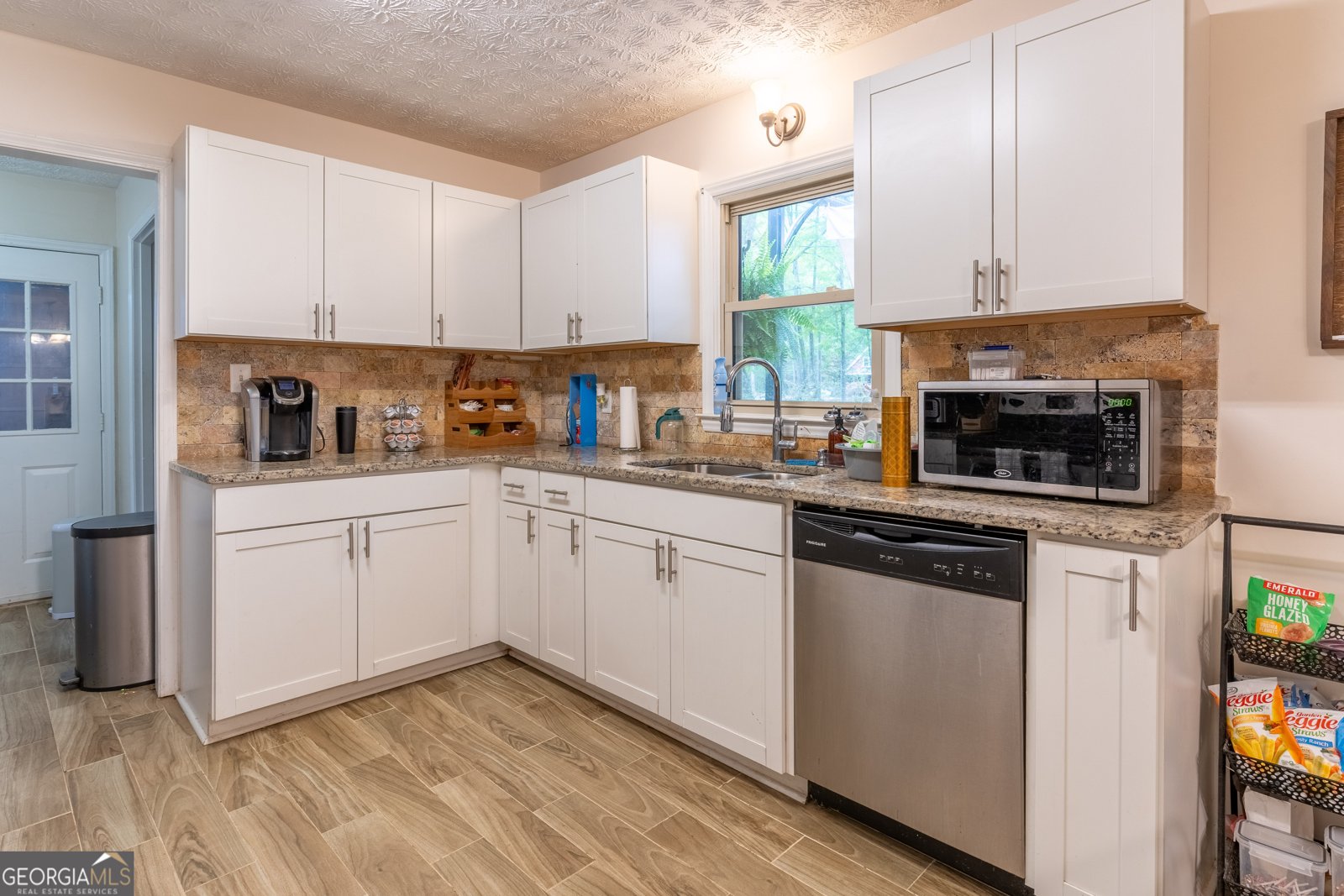 210 Bernice Drive Bogart - Photo 8