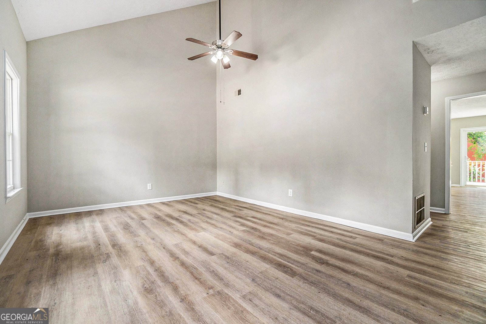 6124 Dorsett Street Douglasville - Photo 9