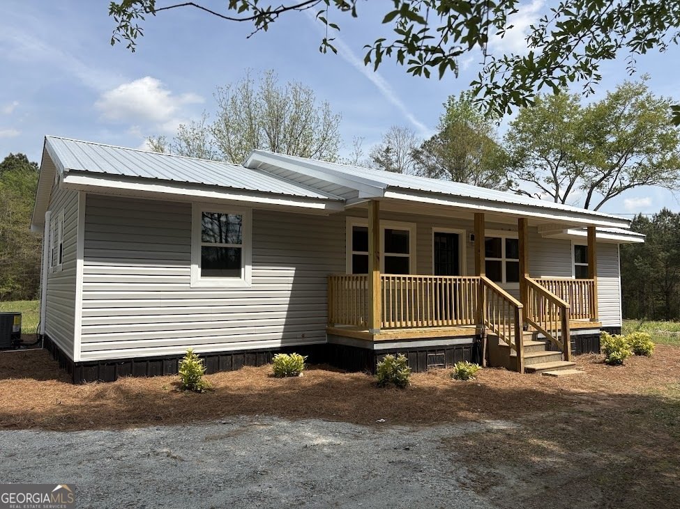 2446 Hoke Dickerson Elberton - Photo 1