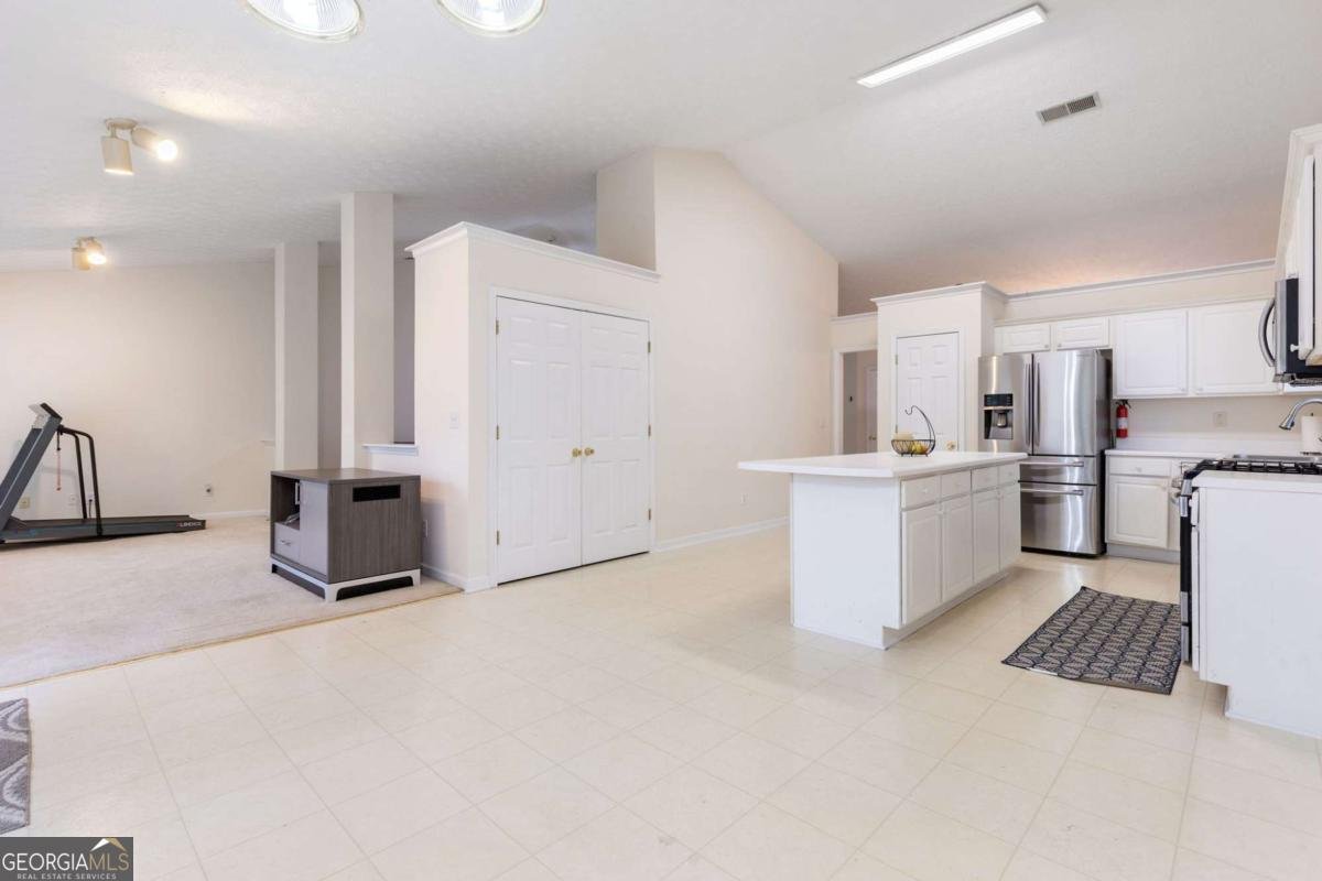 348 Haverford Mill Court Lilburn - Photo 12