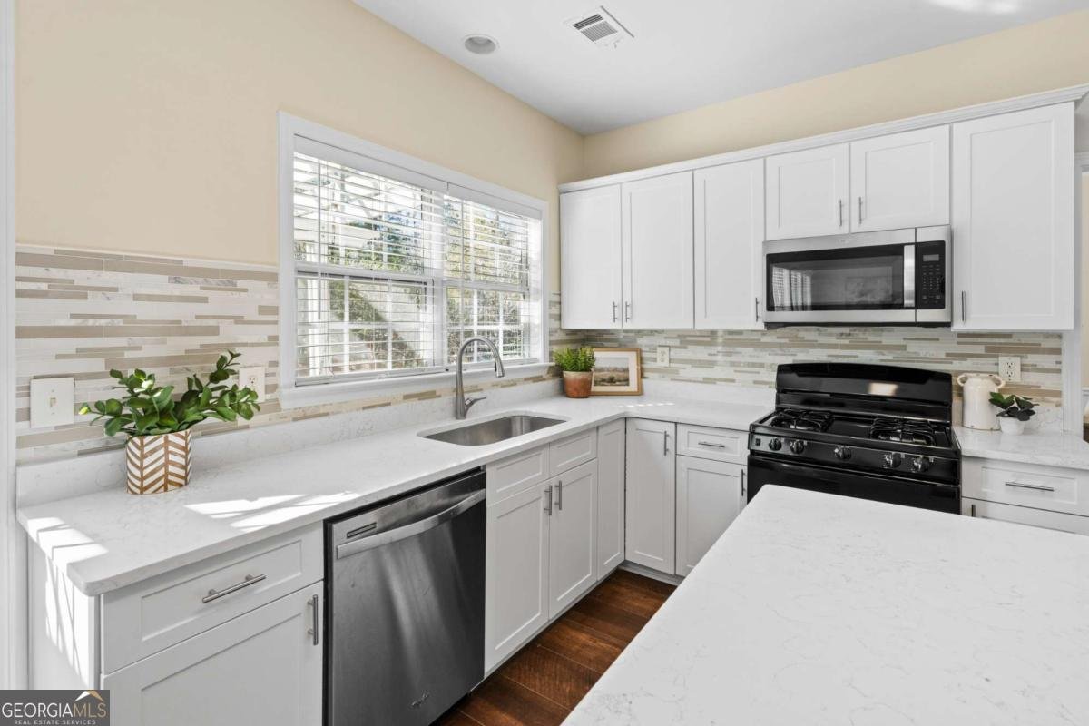 153 Towey Trail Woodstock - Photo 15