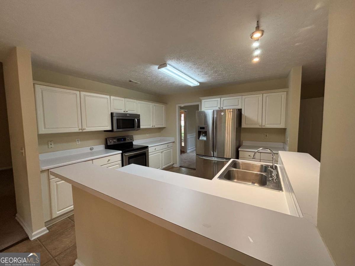 170 Gibson Way Covington - Photo 32