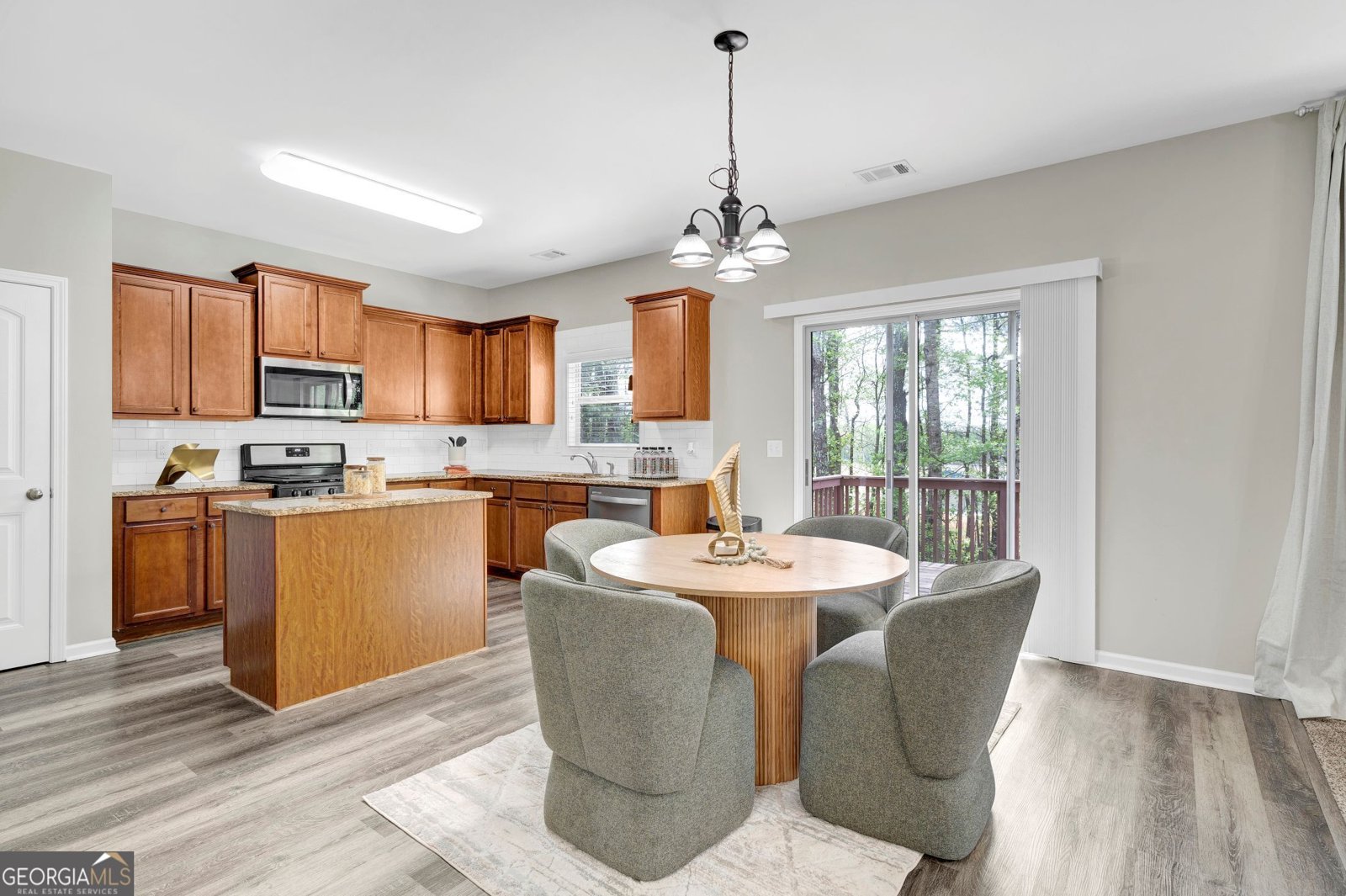 2501 Redbud Meadow Lane Douglasville - Photo 6