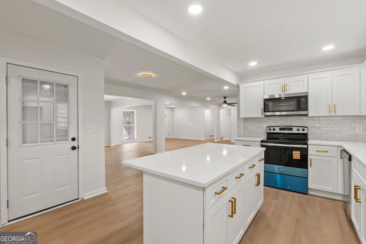 4328 Luxembourg Drive Decatur - Photo 12